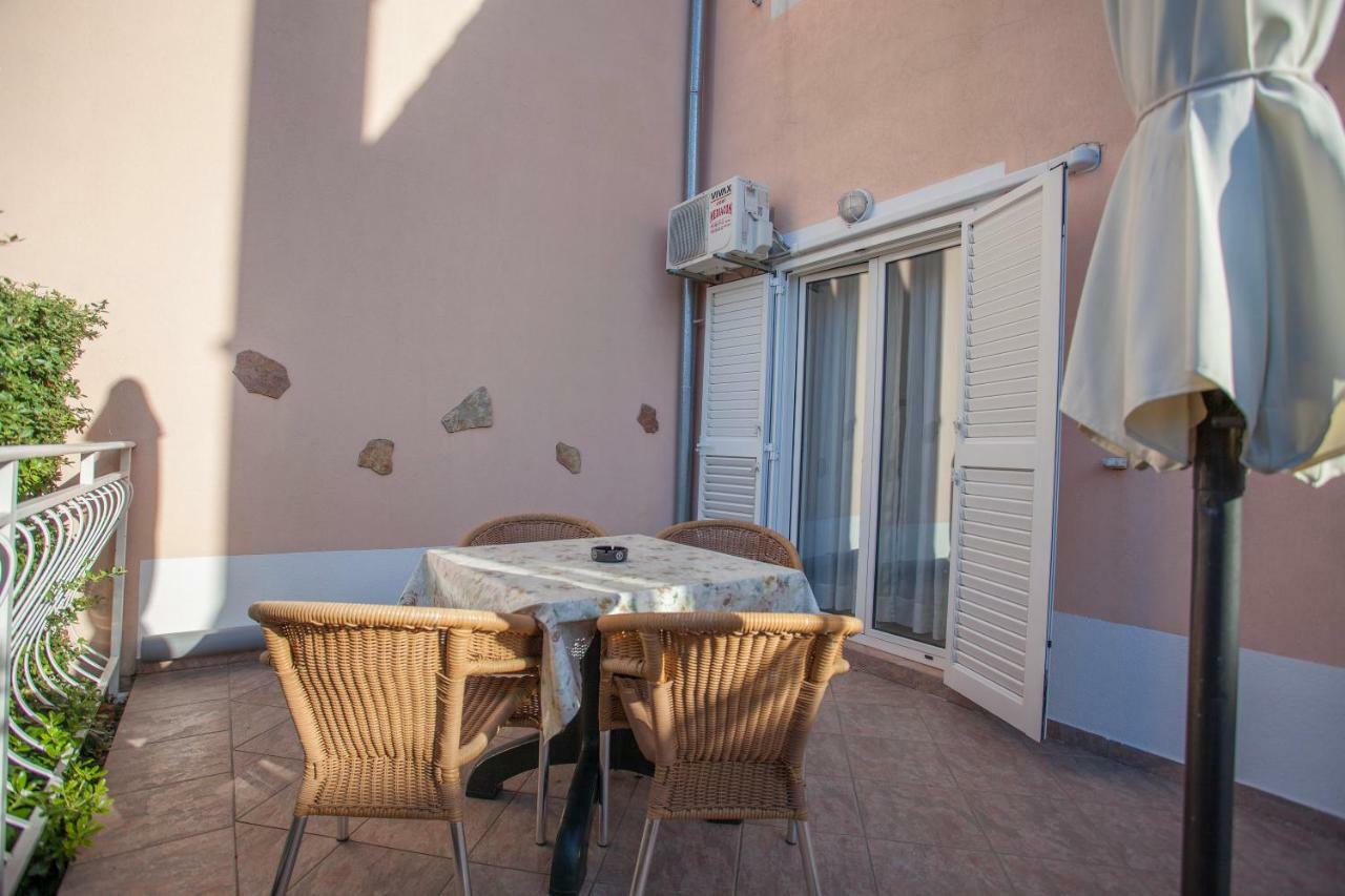 Apartments Tin Rovinj Exterior photo